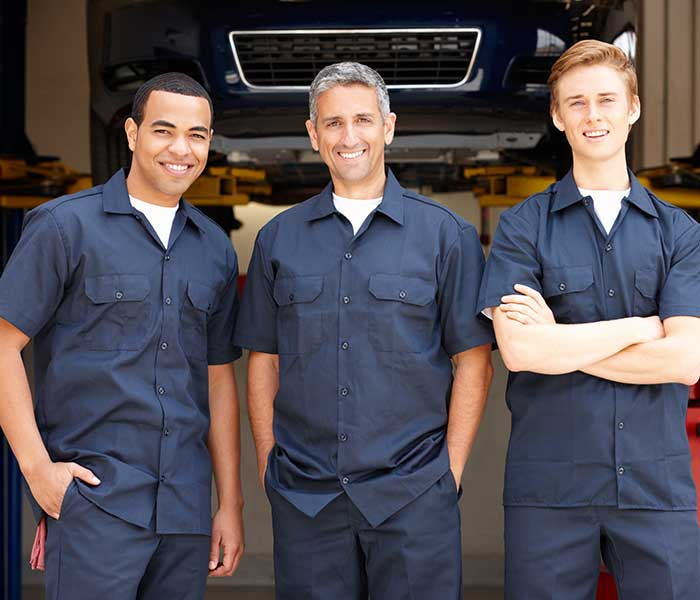 QSP Textile professional workwear uniforms, durable and comfortable clothing designed for industrial teams and corporate image.